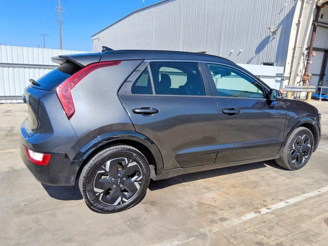 Kia Niro 2023 KIA NIRO WIND - автомобили, коли, обяви за нови и употребявани 3