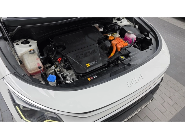 Kia Niro Niro Trendy 1.6 GDi Hybrid - автомобили, коли, обяви за нови и употребявани 4