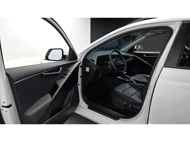 Kia Niro 1.6 Hybrid Trendy | LED | Камера | Подгрев - автомобили, коли, обяви за нови и употребявани 8