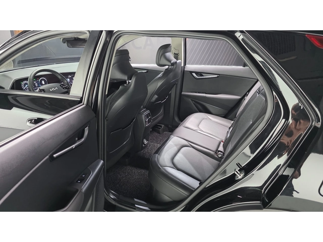 Kia Niro Hybrid Prestige | HUD | Обдухване - автомобили, коли, обяви за нови и употребявани 14