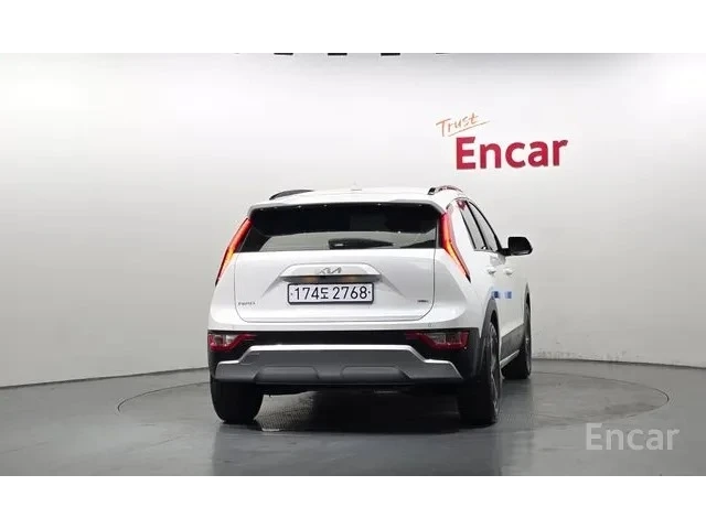 Kia Niro Hybrid Prestige | Адаптивен круиз | Обдухване - автомобили, коли, обяви за нови и употребявани 3