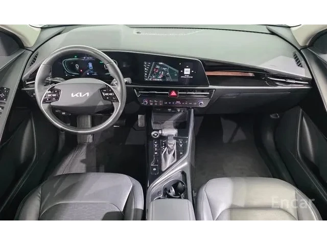 Kia Niro Hybrid Prestige | Адаптивен круиз | Обдухване - автомобили, коли, обяви за нови и употребявани 4