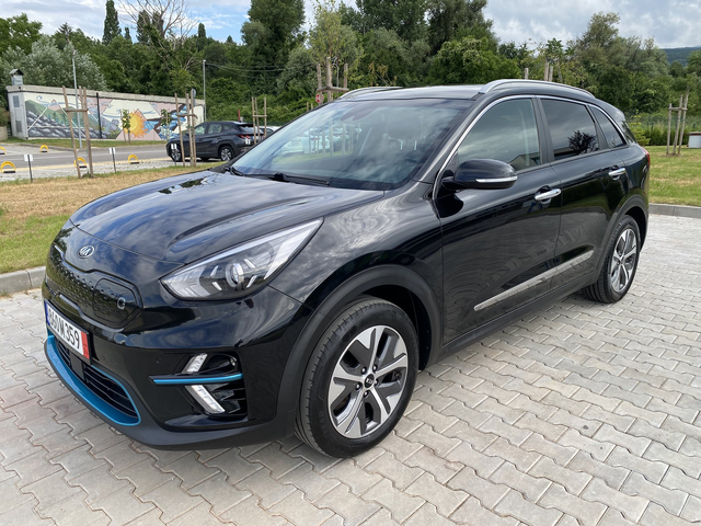 Kia Niro E-NIRO/ 64 kWh/ More/ Очакван ! - автомобили, коли, обяви за нови и употребявани 0