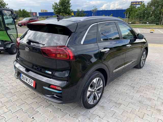 Kia Niro E-NIRO/ 64 kWh/ More/ Очакван ! - автомобили, коли, обяви за нови и употребявани 4