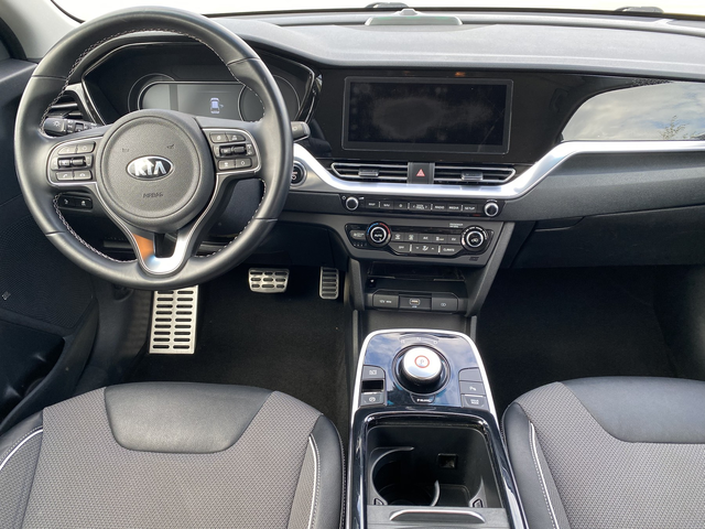 Kia Niro E-NIRO/ 64 kWh/ More/ Очакван ! - автомобили, коли, обяви за нови и употребявани 8