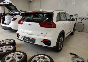 kia-niro-e-niro-67-kwh-204-ks - 1