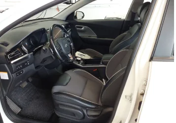 Kia Niro e-Niro 67 kWh (204 кс) - автомобили, коли, обяви за нови и употребявани 6