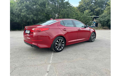 Kia Optima - автомобили, коли, обяви за нови и употребявани 10