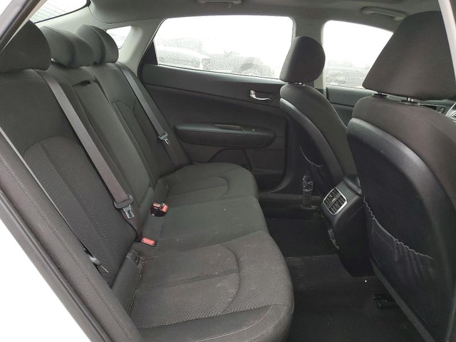 Kia Optima 2.0L 4 FRONT WHEEL DRIVE - автомобили, коли, обяви за нови и употребявани 9
