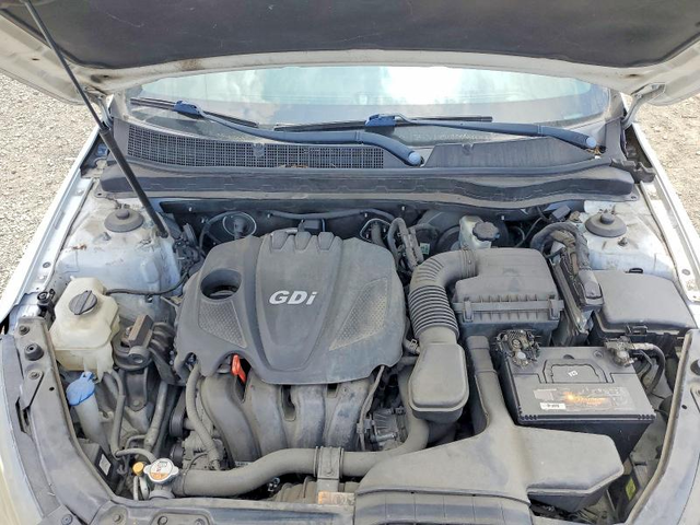 Kia Optima 2.4L 4 FRONT WHEEL DRIVE - автомобили, коли, обяви за нови и употребявани 10