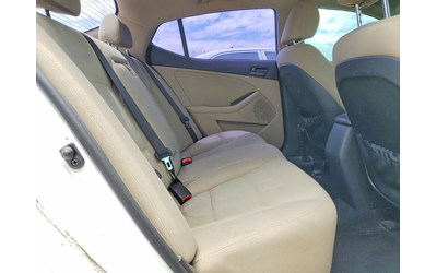 Kia Optima 2.4L 4 FRONT WHEEL DRIVE - автомобили, коли, обяви за нови и употребявани 9