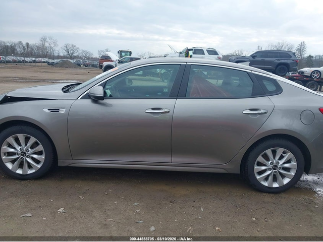 Kia Optima 2.4L I-4 DI, DOHC, VVT, 185HP Front Wheel Drive - автомобили, коли, обяви за нови и употребявани 14