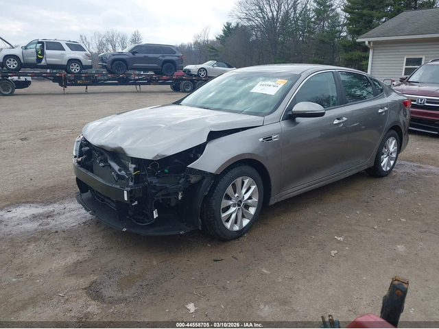 Kia Optima 2.4L I-4 DI, DOHC, VVT, 185HP Front Wheel Drive - автомобили, коли, обяви за нови и употребявани 1