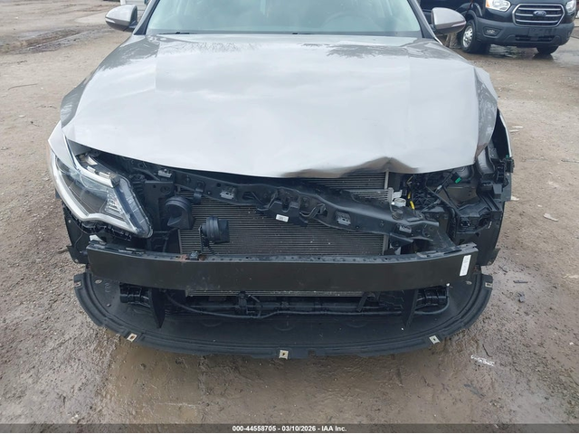 Kia Optima 2.4L I-4 DI, DOHC, VVT, 185HP Front Wheel Drive - автомобили, коли, обяви за нови и употребявани 5