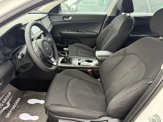 Kia Optima 1.7 CRDi EURO6B * * FULL* * - автомобили, коли, обяви за нови и употребявани 12