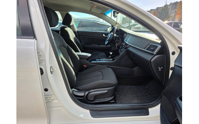 Kia Optima 1.7 CRDI 140k.c EURO 6B - автомобили, коли, обяви за нови и употребявани 12