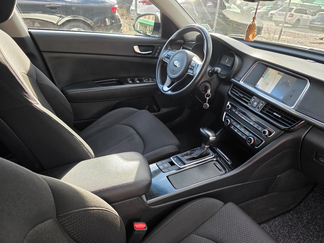 Kia Optima 1.7 CRDI 140k.c EURO 6B - автомобили, коли, обяви за нови и употребявани 13