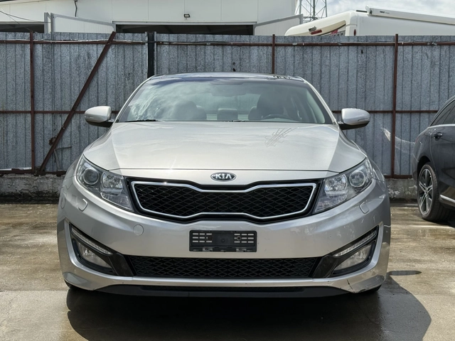 Kia Optima 2.0-HYBRID-AVTOMAT-ШВЕЙЦАРИЯ - автомобили, коли, обяви за нови и употребявани 1