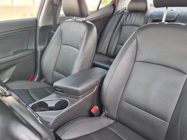 Kia Optima EX - автомобили, коли, обяви за нови и употребявани 4