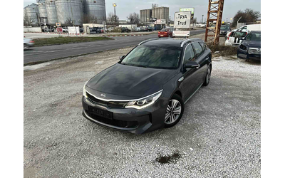 kia-optima-sportswagon-2-0-plug-in-hybrid - 4