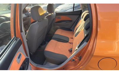 Kia Picanto 1.1 ЕХ АВТОМАТИК - автомобили, коли, обяви за нови и употребявани 7