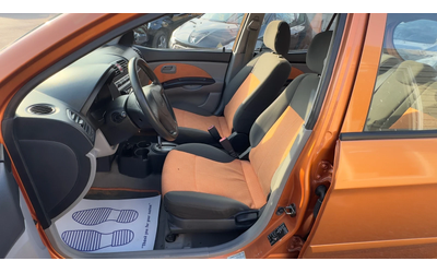 Kia Picanto 1.1 ЕХ АВТОМАТИК - автомобили, коли, обяви за нови и употребявани 8