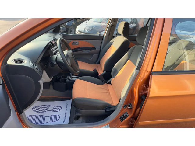 Kia Picanto 1.1 ЕХ АВТОМАТИК - автомобили, коли, обяви за нови и употребявани 8