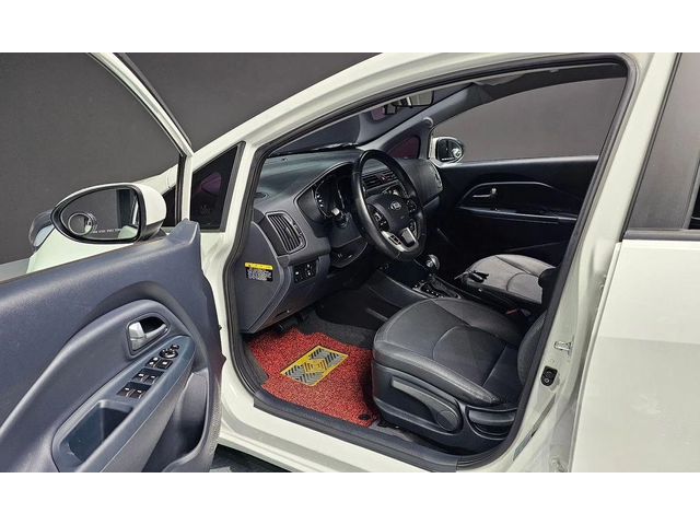 Kia Pride 4DR 1.6 GDI Luxury * НАЙ-ДОБРА ЦЕНА В БЪЛГАРИЯ* - автомобили, коли, обяви за нови и употребявани 10