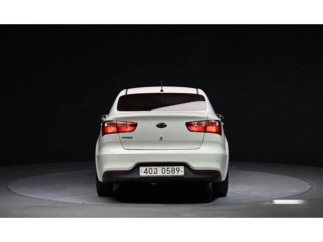 Kia Pride 4DR 1.6 GDI Luxury * НАЙ-ДОБРА ЦЕНА В БЪЛГАРИЯ* - автомобили, коли, обяви за нови и употребявани 3