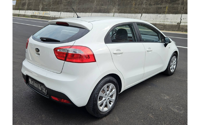 kia-rio-1-2-i - 2