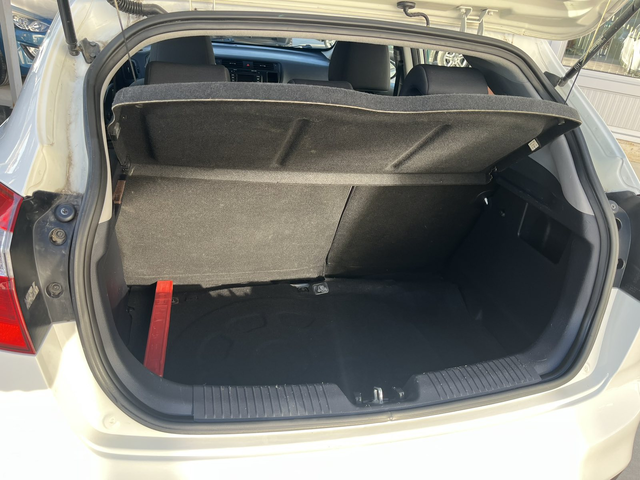 Kia Rio 1.2 LPG - автомобили, коли, обяви за нови и употребявани 6