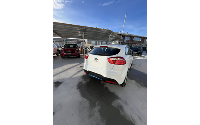 Kia Rio 1.2 LPG - автомобили, коли, обяви за нови и употребявани 7