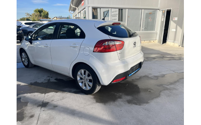 Kia Rio 1.2 LPG - автомобили, коли, обяви за нови и употребявани 8
