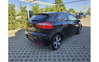 kia-rio - 2