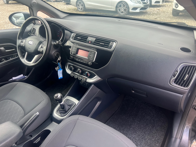 Kia Rio 1.2 ГАЗ.(КАТО НОВА) - автомобили, коли, обяви за нови и употребявани 12