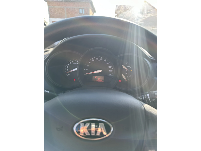 Kia Rio - автомобили, коли, обяви за нови и употребявани 14