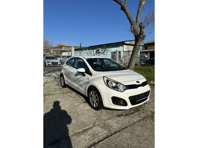 Kia Rio - автомобили, коли, обяви за нови и употребявани 1