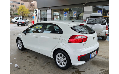 kia-rio - 3