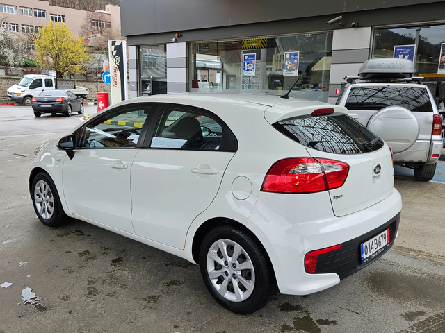 Kia Rio 1.2 CRDI KLIMA/Euro6b - автомобили, коли, обяви за нови и употребявани 3