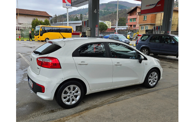 Kia Rio 1.2 CRDI KLIMA/Euro6b - автомобили, коли, обяви за нови и употребявани 6