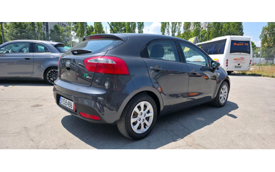 kia-rio - 3