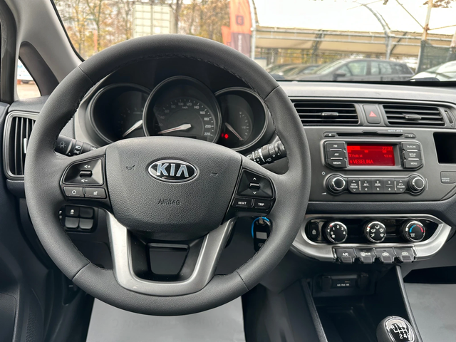 Kia Rio 1.4 CRDI / 90 кс - автомобили, коли, обяви за нови и употребявани 9