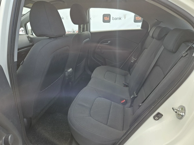 Kia Rio 1.2I-85кс= ФАБРИЧНА ГАЗ= EURO 5 - автомобили, коли, обяви за нови и употребявани 8