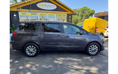 kia-sedona - 1