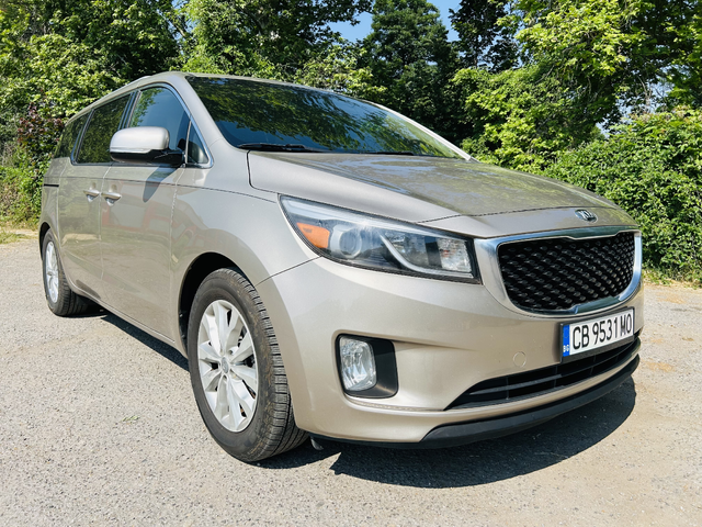 Kia Sedona EX - автомобили, коли, обяви за нови и употребявани 0
