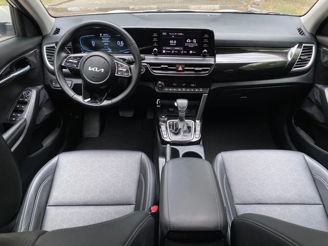 Kia Seltos 2.0 MPI (CVVL) Газ/Бензин - АКЦИЯ !!! - автомобили, коли, обяви за нови и употребявани 12