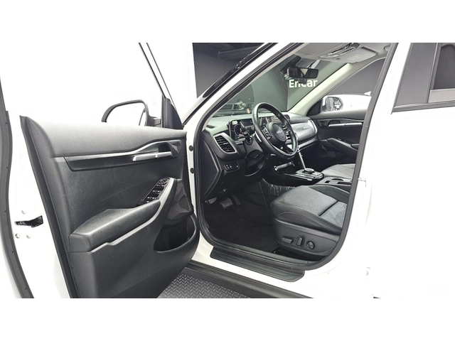 Kia Seltos 2.0 2WD Prestige* КОЖА* ОБДУХВ* НАВИ - автомобили, коли, обяви за нови и употребявани 7