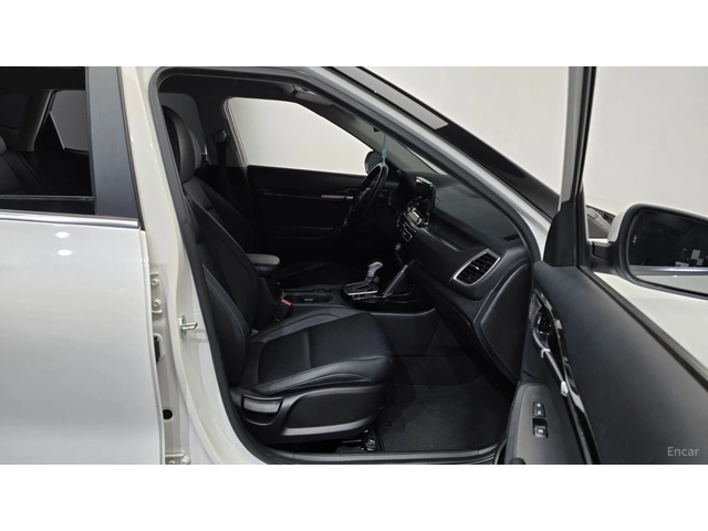 Kia Seltos 1.6 Turbo 2WD* КОЖА* ОБДУХВ* НАВИ - автомобили, коли, обяви за нови и употребявани 8