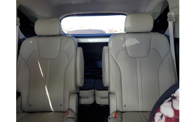 Kia Sorento 1.6L 4 Front-wheel Drive - автомобили, коли, обяви за нови и употребявани 10