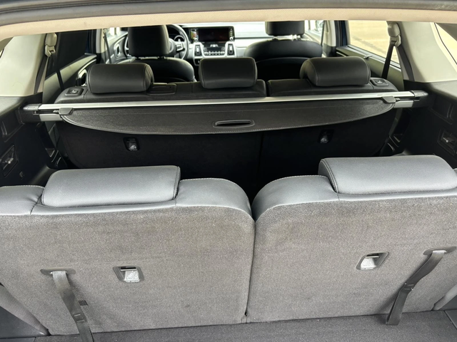 Kia Sorento 6+ 1 1.6Т HEV 4x4 EVOLUTION hybrid Full Panorama - автомобили, коли, обяви за нови и употребявани 13